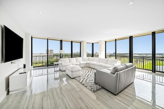 2427 Presidential Way Unit 1203, West Palm Beach, FL 33401