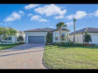 518 SE Crathes St, Port Saint Lucie, FL 34984