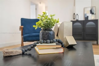 1812 Firwood Ct, Orlando, FL 32818