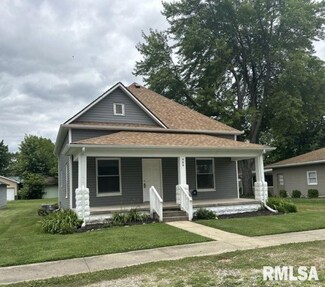 404 E Lamotte St, Palestine, IL 62451