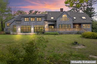 21 Harpswell Islands Rd, Harpswell, ME 04079