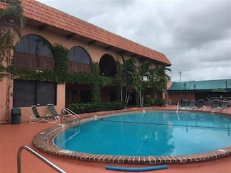 670 Tennis Club Dr Unit 308, Fort Lauderdale, FL 33311
