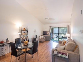 5857 Rattlesnake Hamm Rd Unit 204, Naples, FL 34113