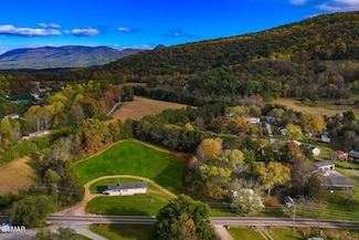 3177 Old Newport Hwy, Sevierville, TN 37876