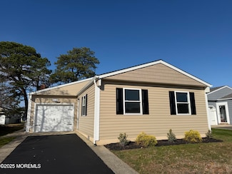 57 Innsbruck Dr, Toms River, NJ 08757