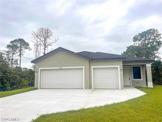 8008 Sandalwood Cir Unit 1, Labelle, FL 33935