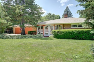 3415 N 105th St, Milwaukee, WI 53222