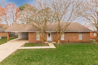 215 Lyons St, Lafayette, LA 70506