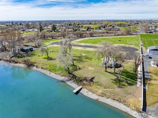 20 Valley Rd NE Unit 20, Moses Lake, WA 98837