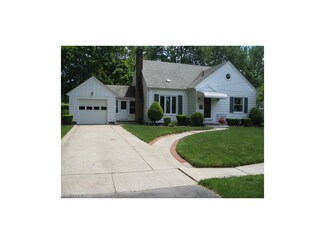 547 Roosevelt St, Kent, OH 44240