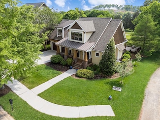 925 Wildcat Run Dr, Loudon, TN 37774