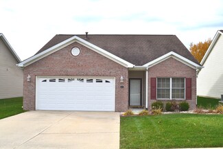 421 Park Place Ct, Forsyth, IL 62535
