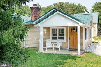 1138 Bay Ridge Rd, Annapolis, MD 21403