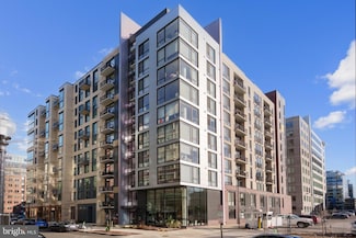 37 L St SE Unit 1001, Washington, DC 20003