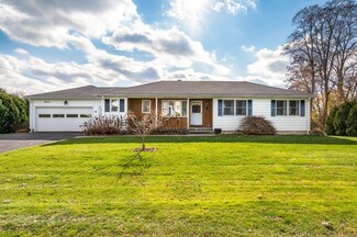 15 Lyman St, Easthampton, MA 01027