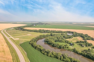 7194 180th Ave SE, Wahpeton, ND 58075