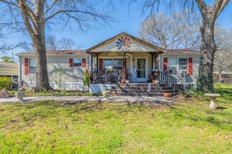 104 W Jefferson St, Rice, TX 75155
