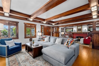 4039 W 7th St, Los Angeles, CA 90005