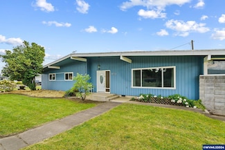 212 N 19th St, Philomath, OR 97370
