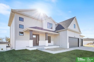 5520 N 213th St, Elkhorn, NE 68022