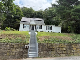 74 Mount Pleasant St Unit 2, Derby, CT 06418