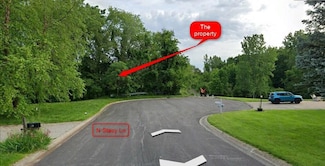 724 N Stacy Ln, Valparaiso, IN 46385