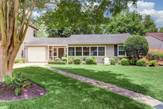 5522 Aspen St, Houston, TX 77081