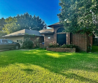 2037 Duck Creek Rd, Sanger, TX 76266