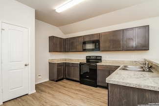 10327 Green Branch, San Antonio, TX 78223