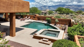622 W Silhouette Ridge Place, Oro Valley, AZ 85755