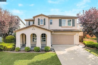 5700 Oakmont Dr, San Pablo, CA 94806