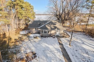 33509 Helium St NW, Cambridge, MN 55008
