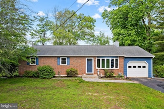 22 School House Rd, Collegeville, PA 19426