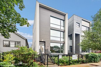 3049 W Lyndale St Unit 1, Chicago, IL 60647