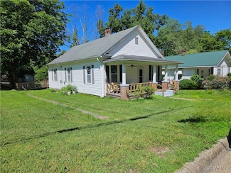 2411 Washington Ave, Victoria, VA 23974