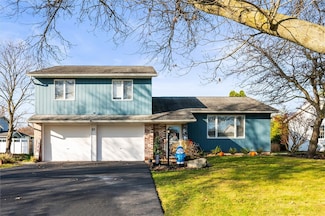 75 Kirkgate Dr, Spencerport, NY 14559