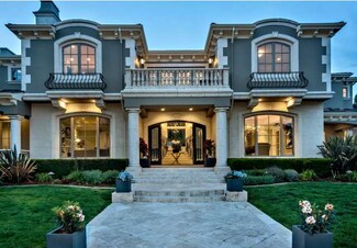 12180 Kate Dr, Los Altos, CA 94022