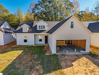 1012 Lily Ln, Oxford, MS 38655