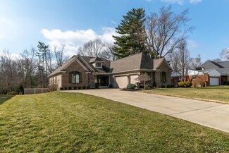 7775 Jolain Dr, Montgomery, OH 45242