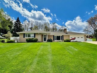 2590 Shelly Dr, Indiana, PA 15701