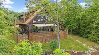 1085 Thunder Ridge Dr, South Pittsburg, TN 37380