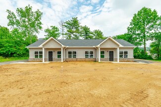 4718 Metro Park Ln, Hixson, TN 37343