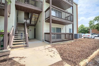 306 Wells Ct, Hampton, VA 23666