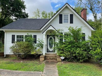 215 Craig St, Como, MS 38619
