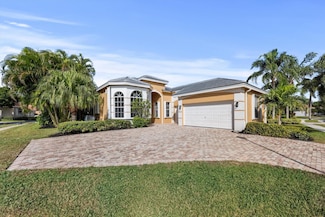 4237 Imperial Isle Dr, Lake Worth, FL 33449