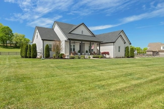 427 Carters Creek Pike, Columbia, TN 38401