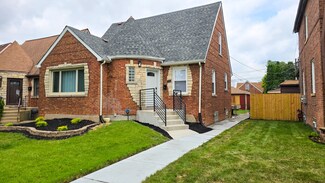 7647 S Campbell Ave, Chicago, IL 60652