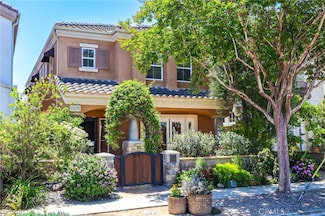 604 Indianapolis Ave, Huntington Beach, CA 92648