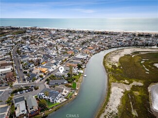 447 Canal St, Newport Beach, CA 92663