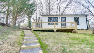 37 Randall St, Asheville, NC 28801